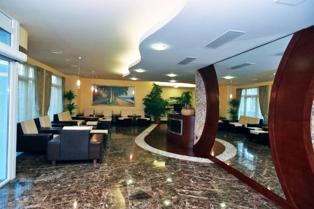 Hotel Savus Slavonski Brod Luaran gambar