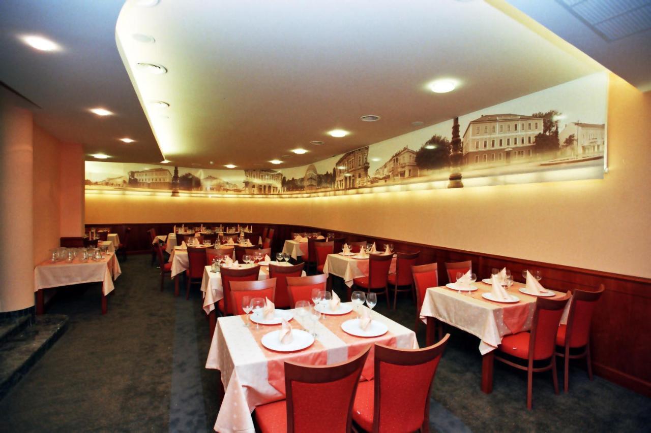 Hotel Savus Slavonski Brod Luaran gambar
